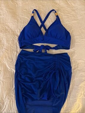 Blooming jelly Royal Blue Two-Piece Swim Set with Ruched Skirt